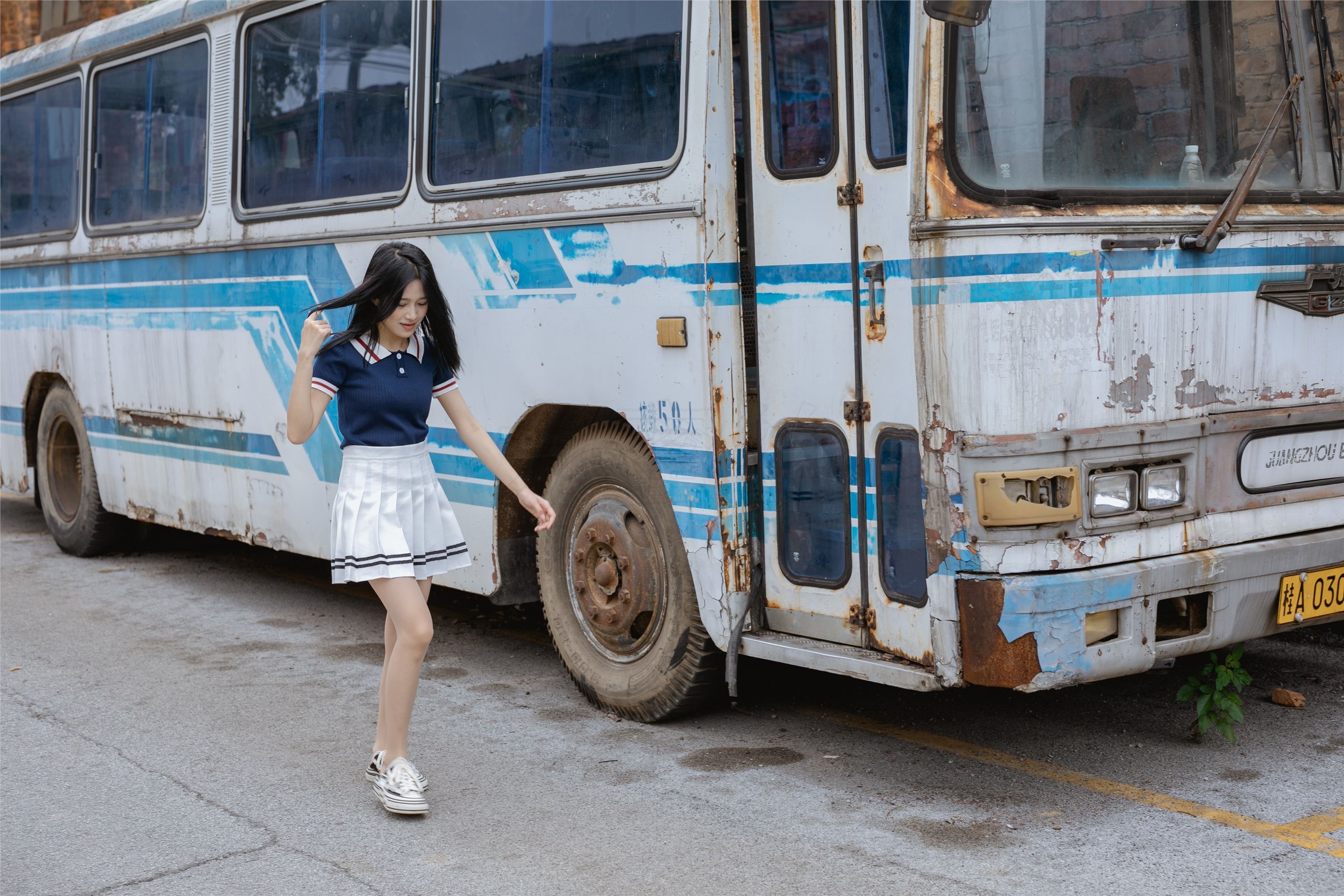 尤蜜丝 穿搭写真 NO.048